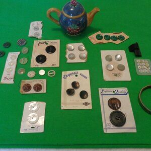 VINTAGE BUTTONS GALORE & STRAWBERRY TEAPOT POTTERY SALT LOT